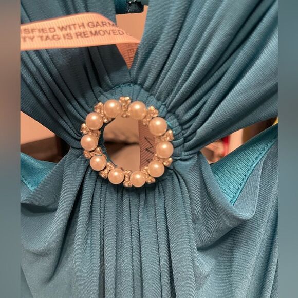 IEENA Mac Duggal Jersey Puff Long Sleeve Cut Out Column Gown NWT size 4 - Picture 6 of 8